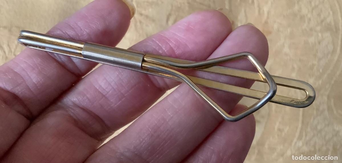 Vintage: PINZA PARA BILLETES A&Ntilde;OS 60 CHAPADO EN ORO