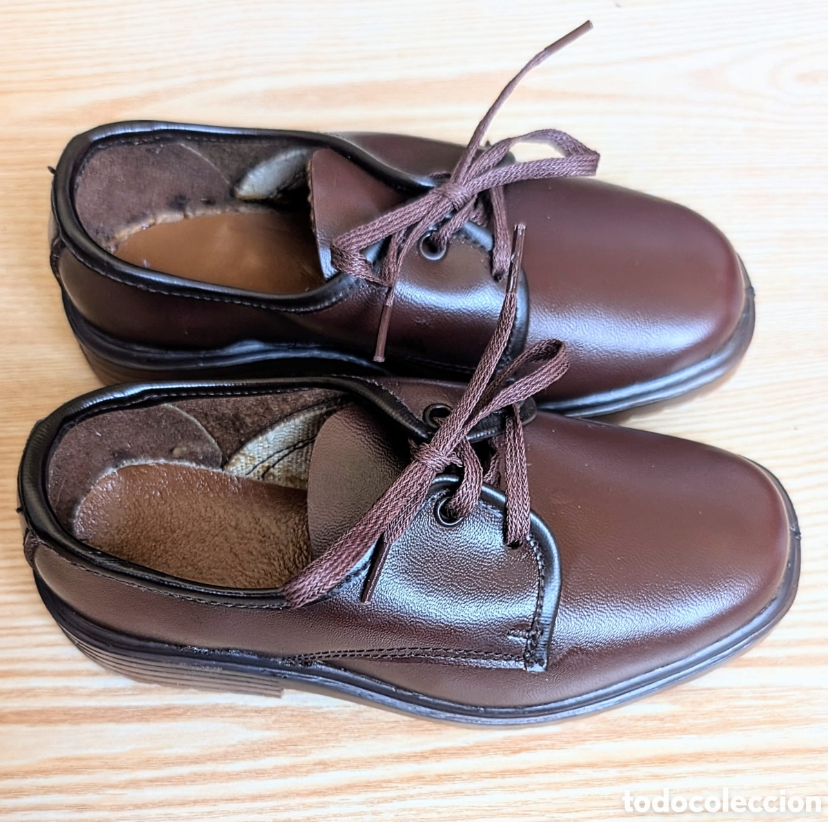 Vintage: Zapatos Oxford Blucher Vintage para Ni&ntilde;o &ndash; A&ntilde;os 60-70 &ndash; Pieza de Colecci&oacute;n - Talla 24