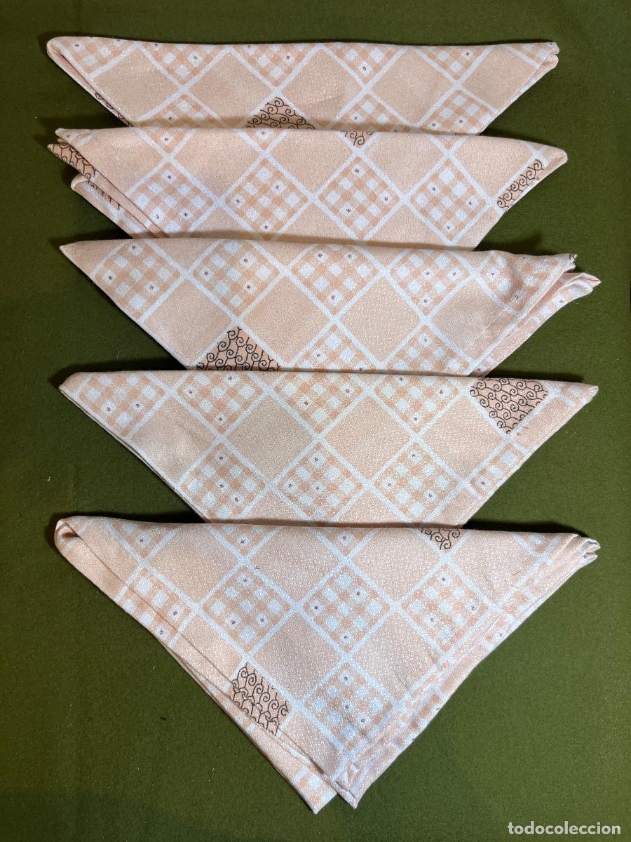 Vintage: Lote de 5 servilletas de tela vintage estampado geom&eacute;trico beige 45 x 45 cm