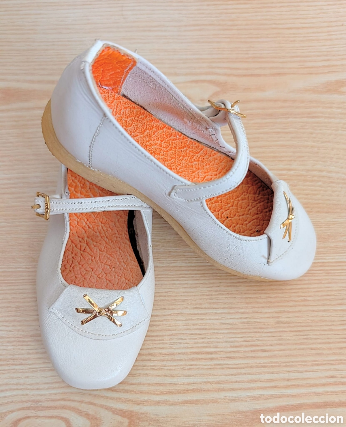 Vintage: Exclusivas Merceditas Vintage para Ni&ntilde;a &ndash; New Old Stock &ndash; Made in Spain &ndash; Cuero Aut&eacute;ntico &ndash; A&ntilde;os 70