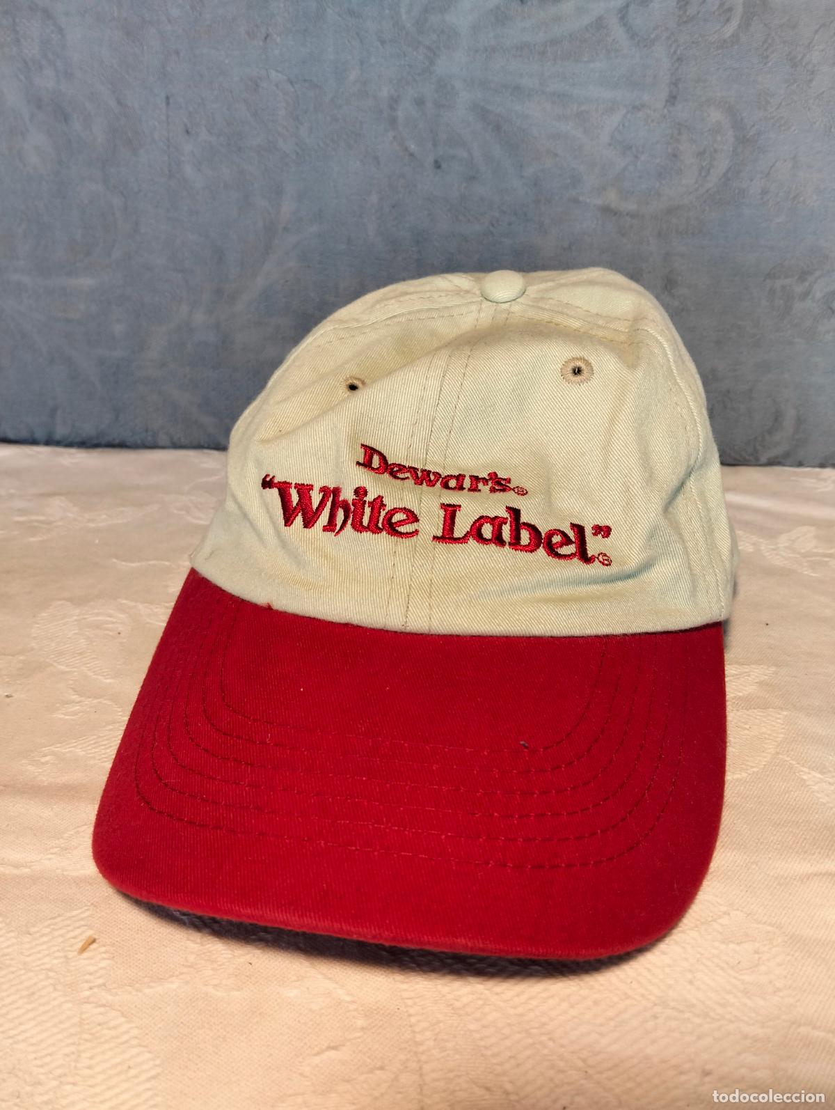 Vintage: Gorra vintage a&ntilde;os 90 blanco beige rojo Dewar's white label