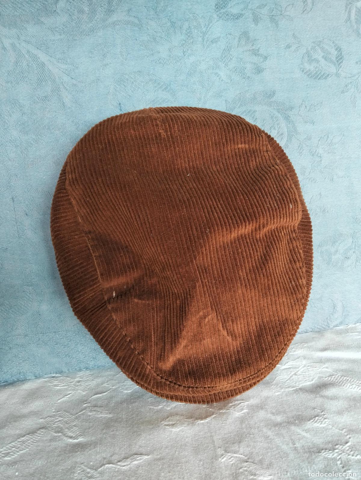 Vintage: Gorra vintage a&ntilde;os 90 marr&oacute;n boina de pana algod&oacute;n