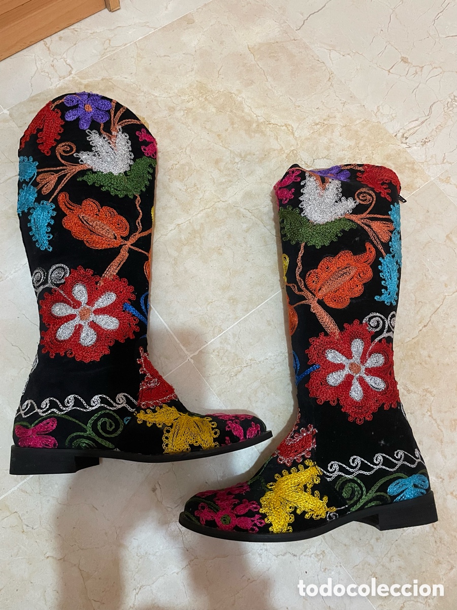 Vintage: Botas vintage bordadas a mano - Foto 3