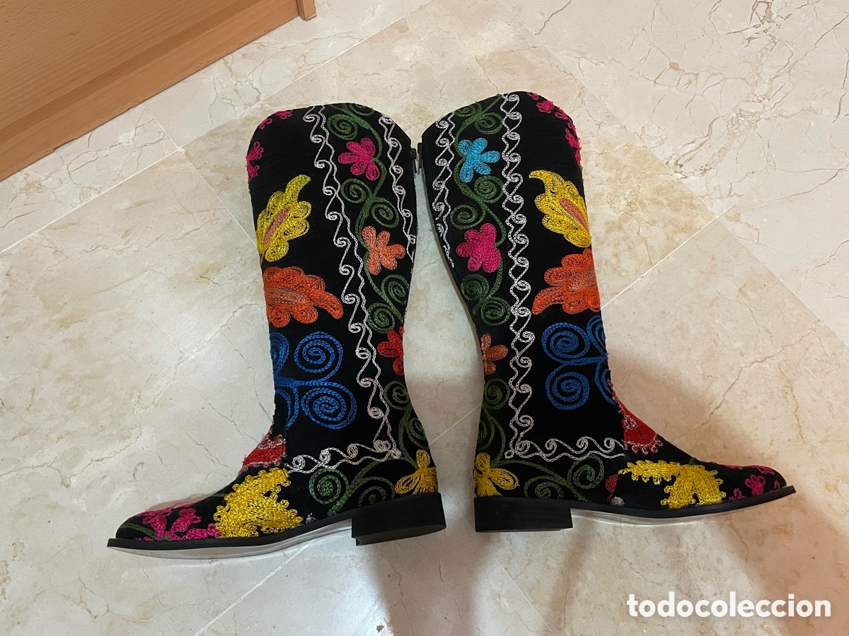 Vintage: Botas vintage bordadas a mano - Foto 4