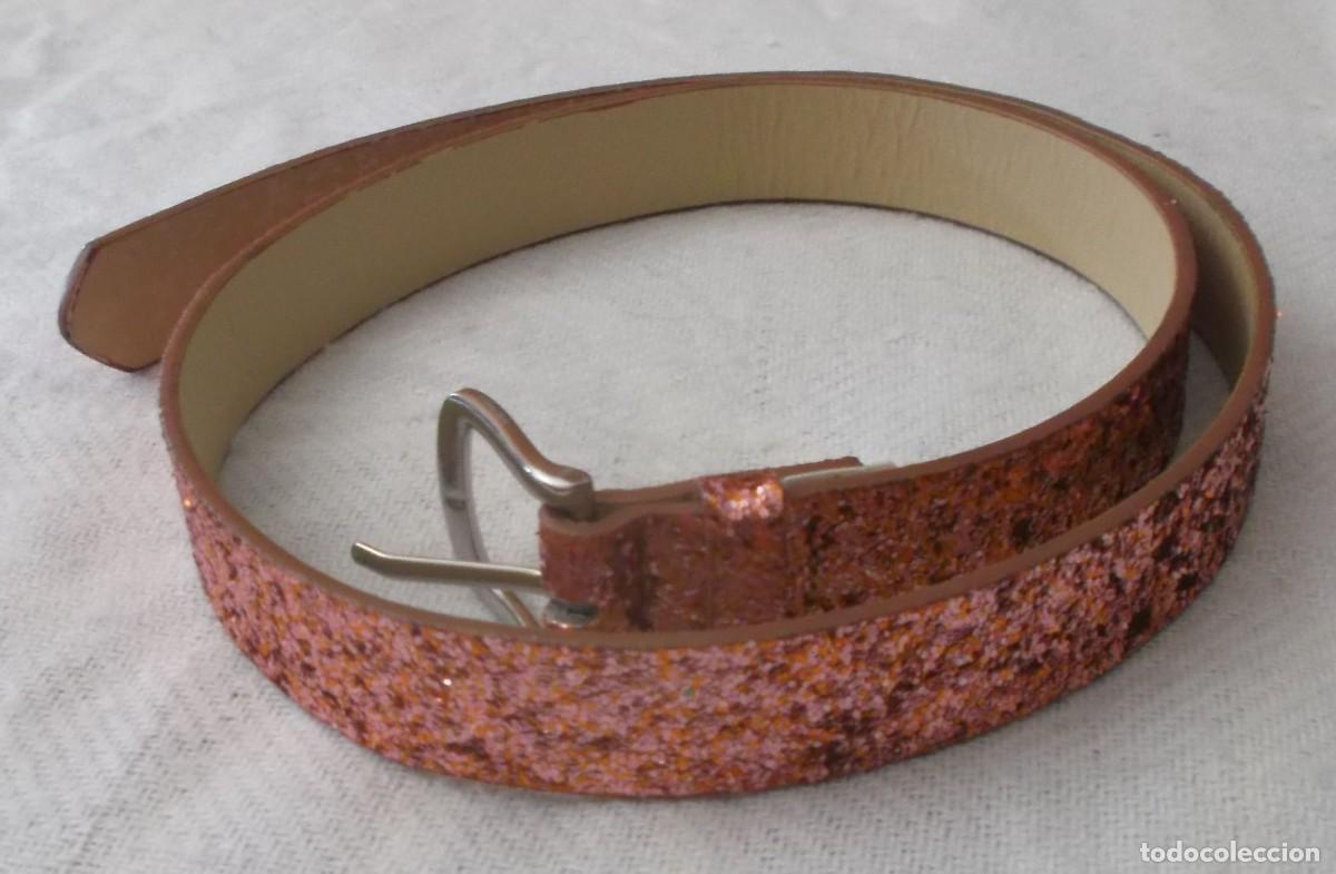 Vintage: cinturon brillante rosado 91 cm de largo 2cm de ancho