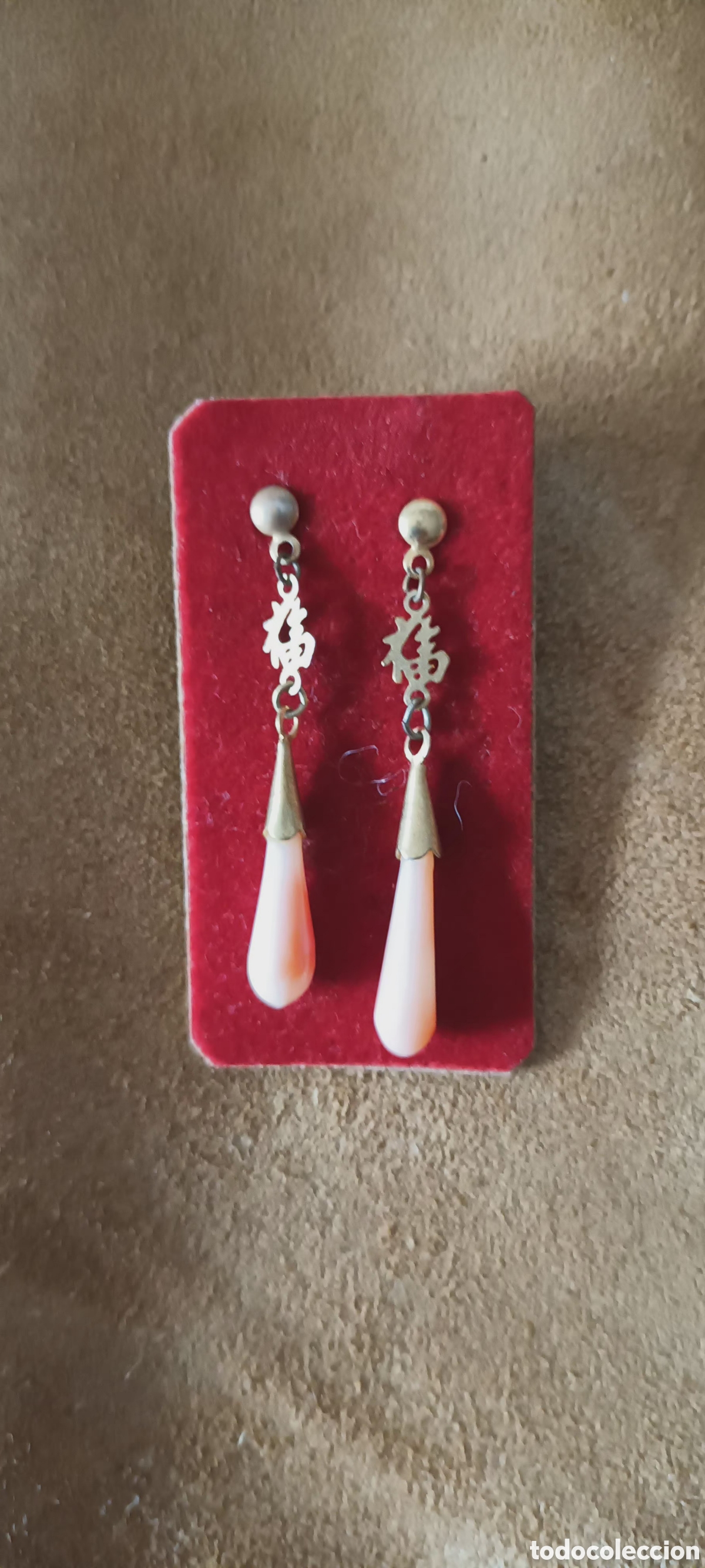 Vintage: Pendientes vintage de coral