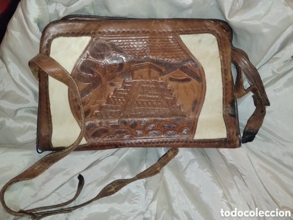 Vintage: Antiguo Bolso Vintage Mexicano Cuero Repujado a Mano Pir&aacute;mide del Sol Pelo Natural A&ntilde;os 60