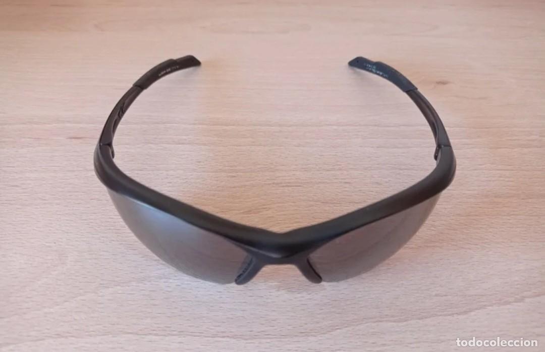 Vintage: GAFAS DE SOL MODELO BTWIN SG-500 - Foto 2