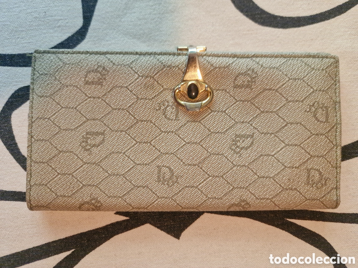 Vintage: Cristian Dior Billetera puede ser imitacion