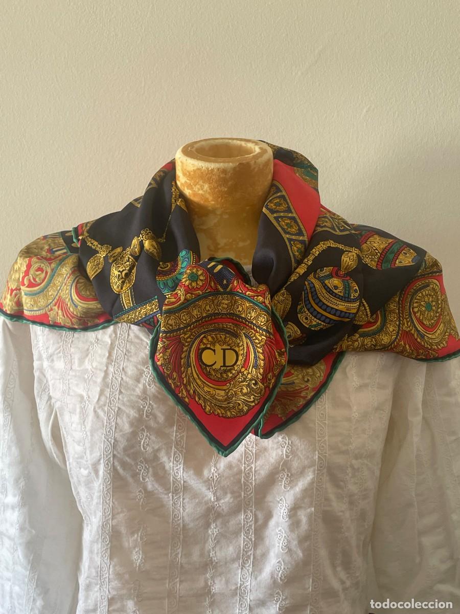 Vintage: Christian Dior. Pa&ntilde;uelo de seda.