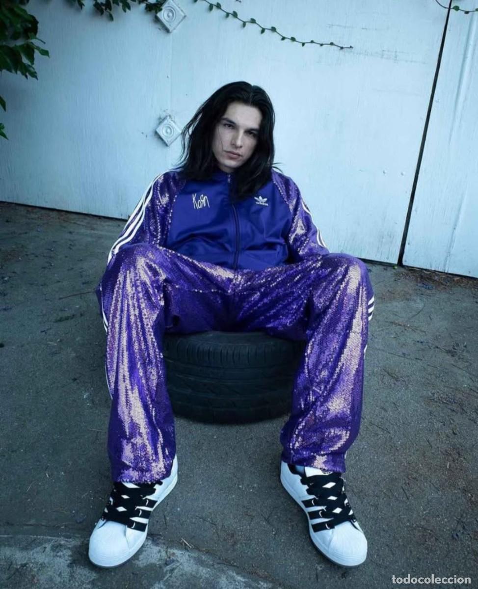 Vintage: Chaqueta Adidas x Korn P&uacute;rpura