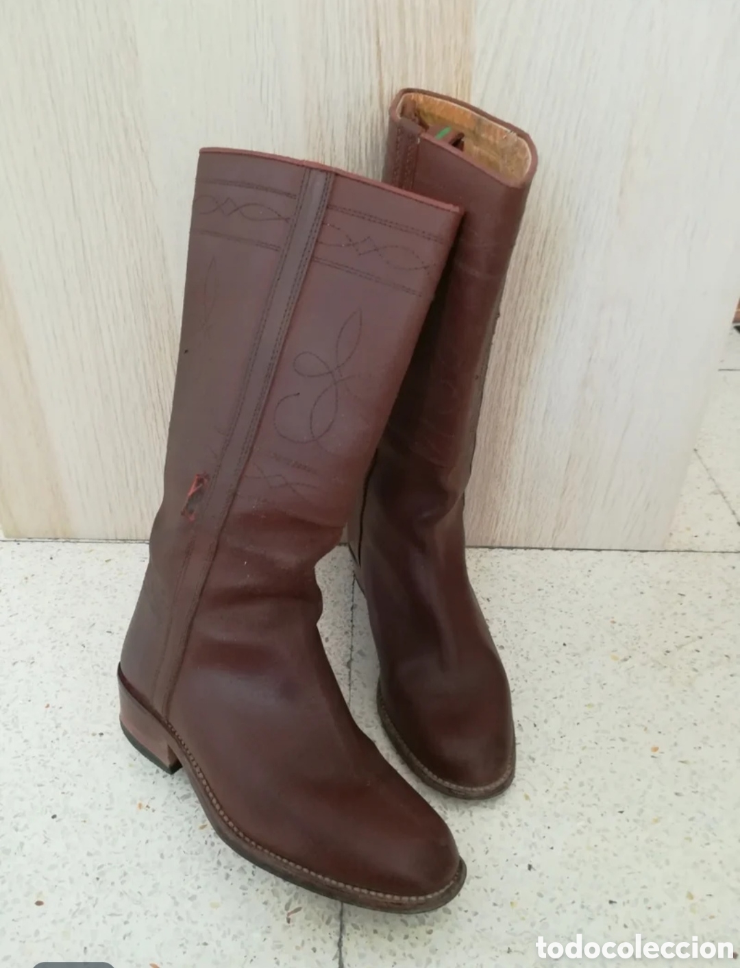 Vintage: Botos Valverde del Camino / botas rocieras