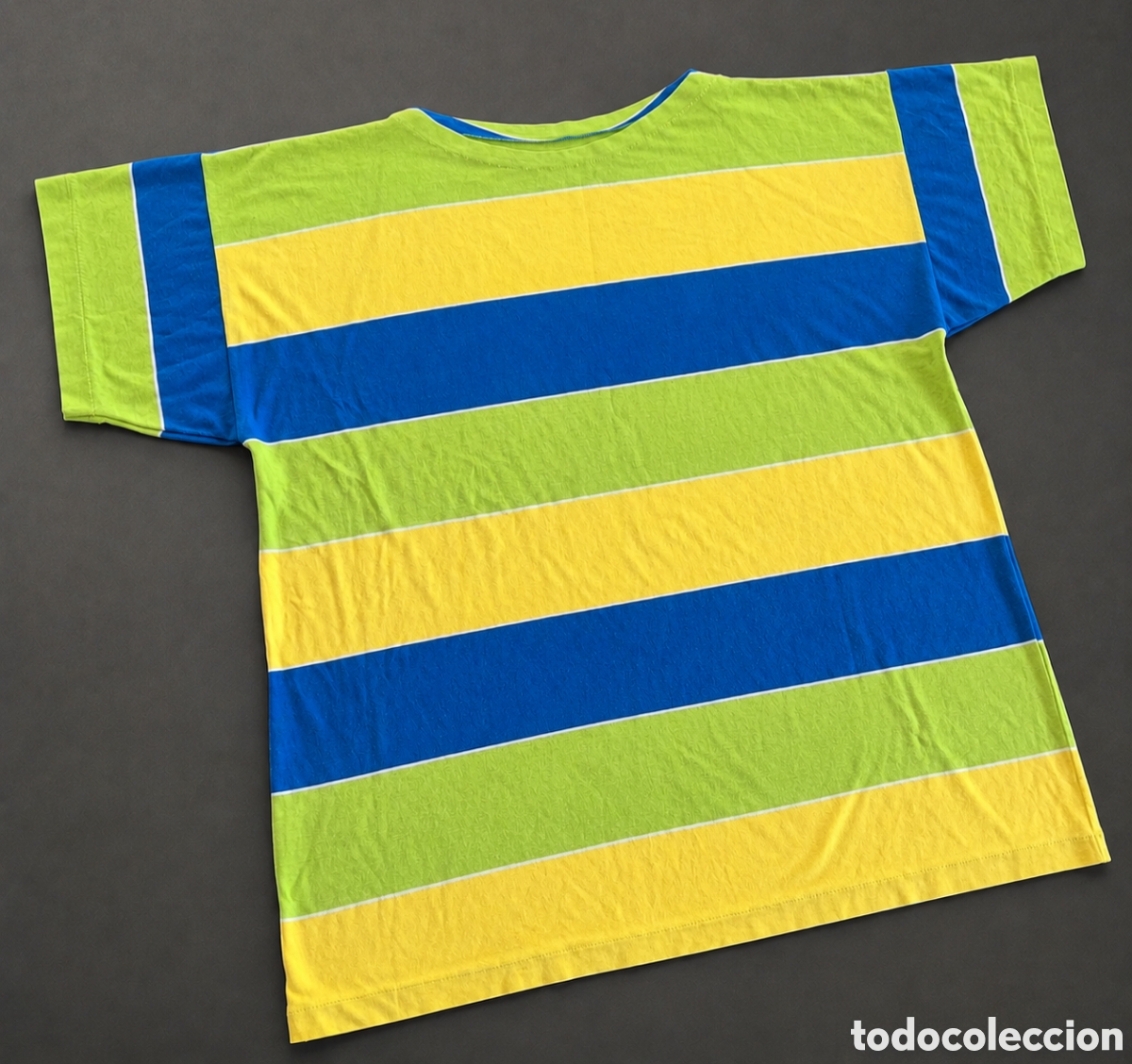 Vintage: Camiseta vintage a rayas verde azul amarillo S/M retro 90s