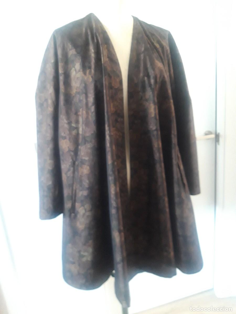 Vintage: Chaqueton con vuelo, hacia 1980. Talla 44 46.