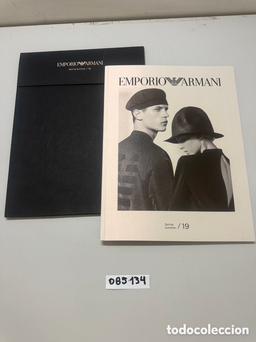 Vintage: Cat&aacute;logo antiguo emporio Armani