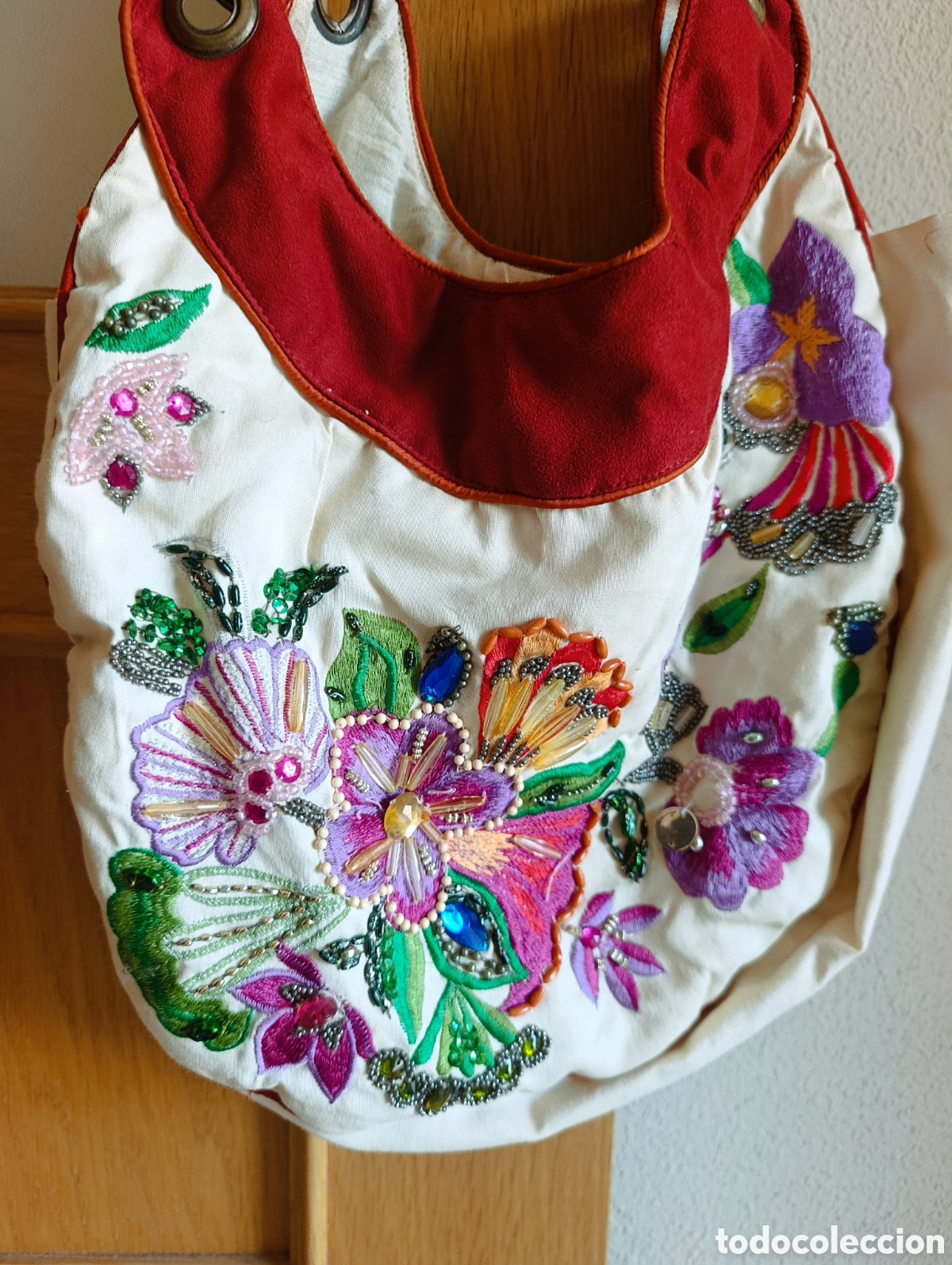 Vintage: Bolso vintage flores bordadas
