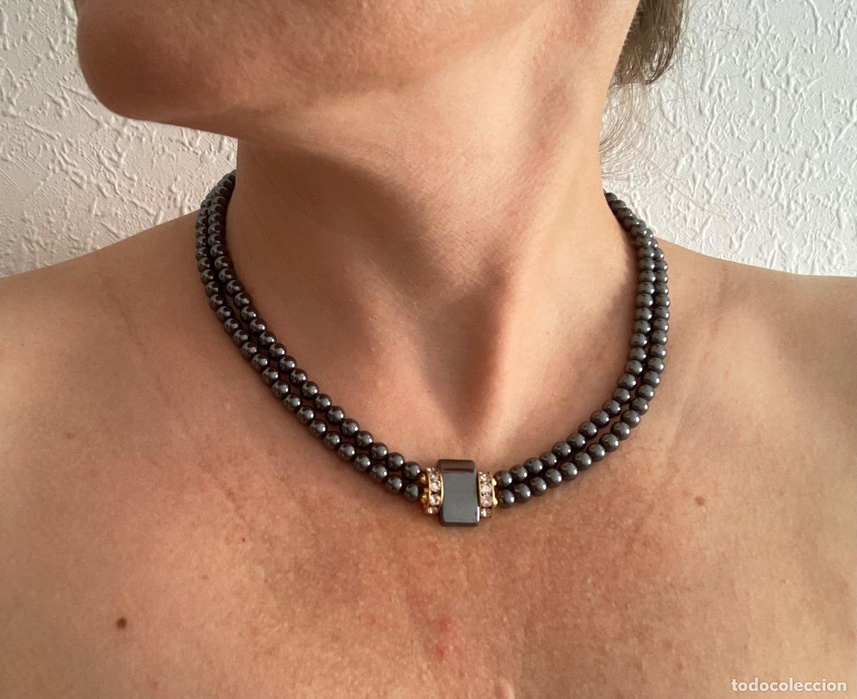 Vintage: Collar de doble hilera con cuentas gris oscuro y strass