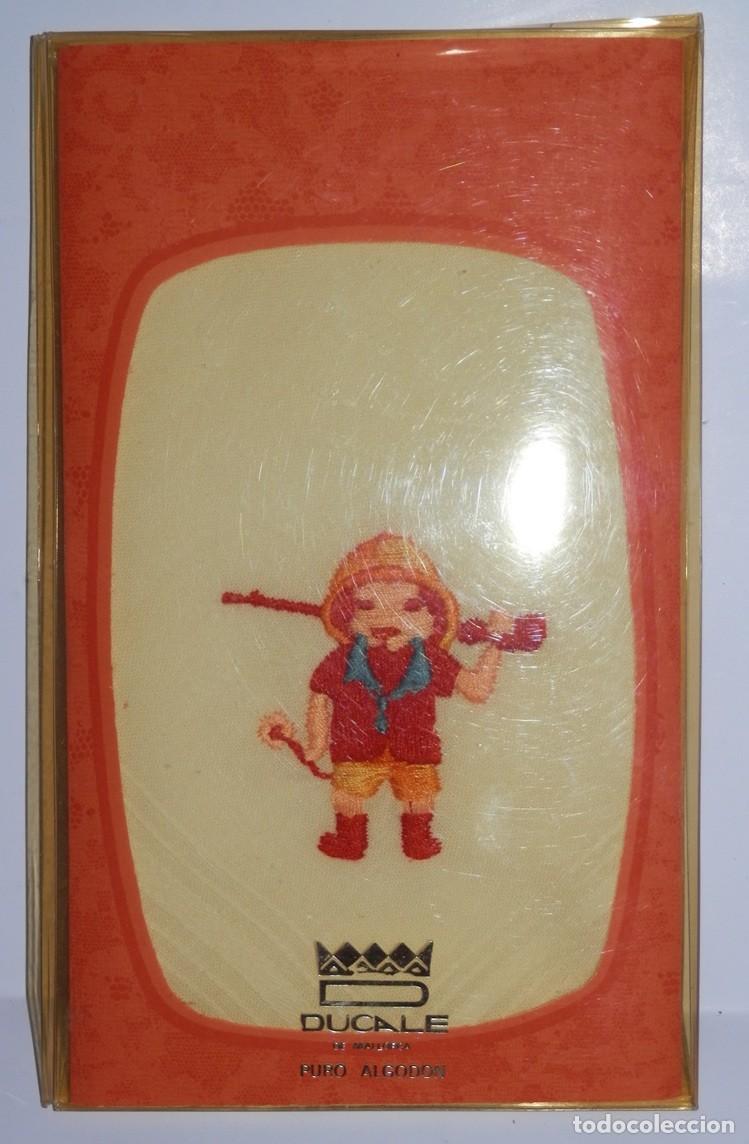Vintage: PA&Ntilde;UELO VINTAGE DUCALE