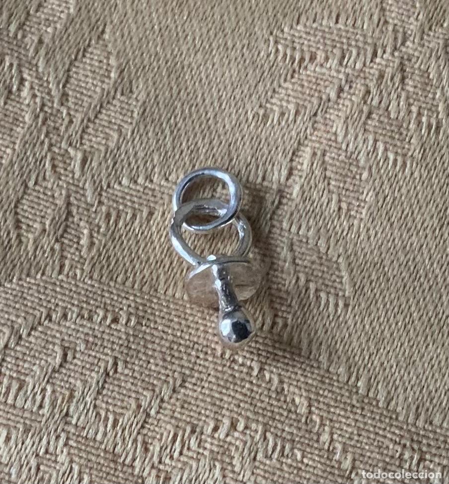 Vintage: COLGANTE DE PLATA MINIATURA CHUPETE DE BEBE