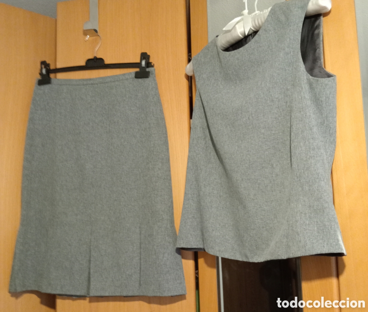 Vintage: Conjunto Purificaci&oacute;n Garc&iacute;a &ndash; Top y Falda Talla 42
