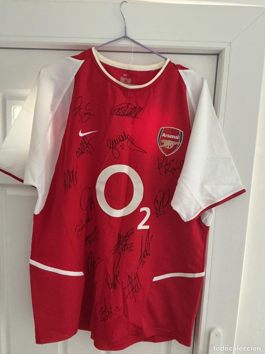 Vintage: Signed Arsenal Football Shirt &ndash; Multi-Signed &ndash; COA & Signing Photograph
