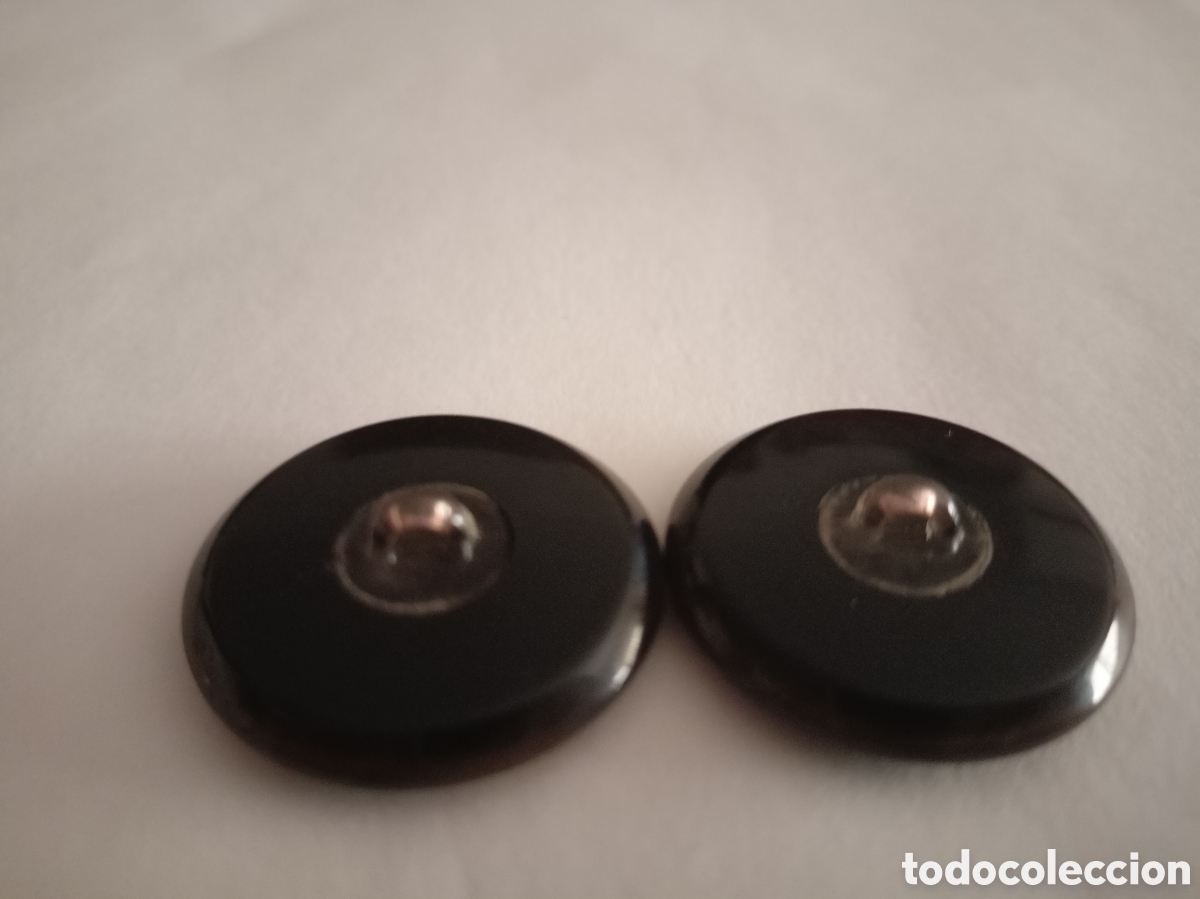 Vintage: 2 botones marron gaspeado - Foto 3