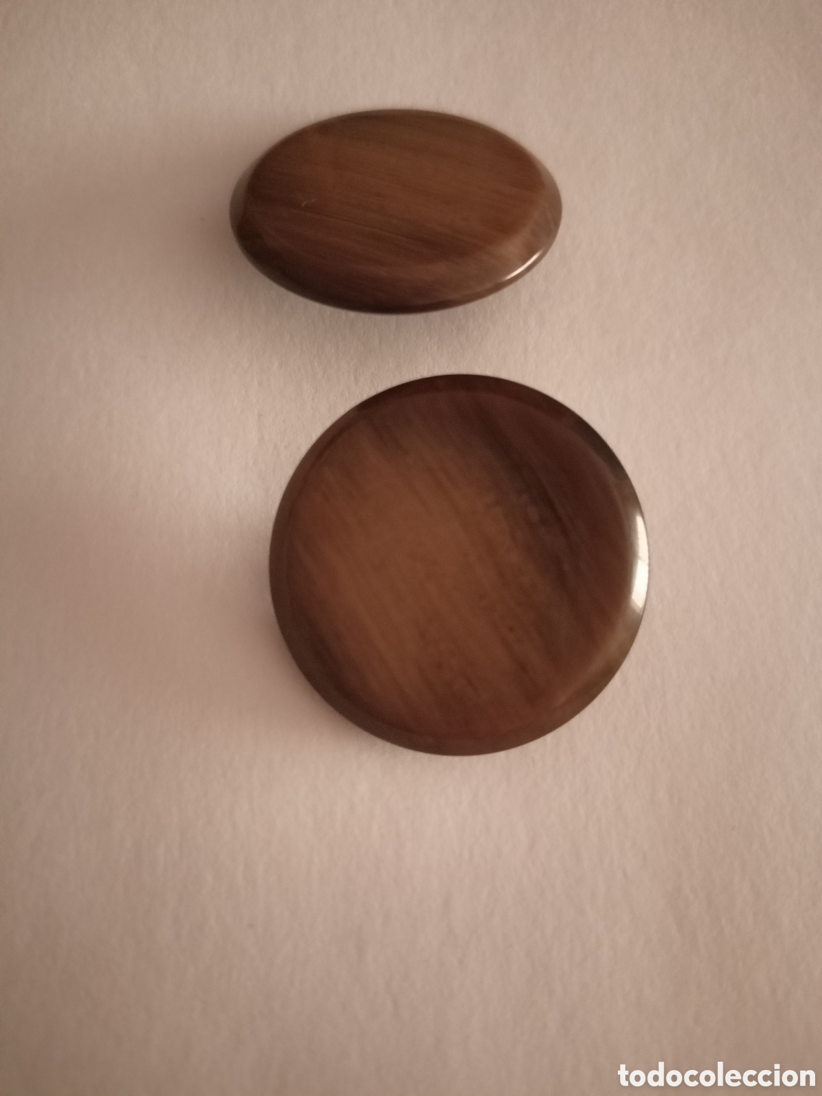 Vintage: 2 botones marron gaspeado - Foto 4