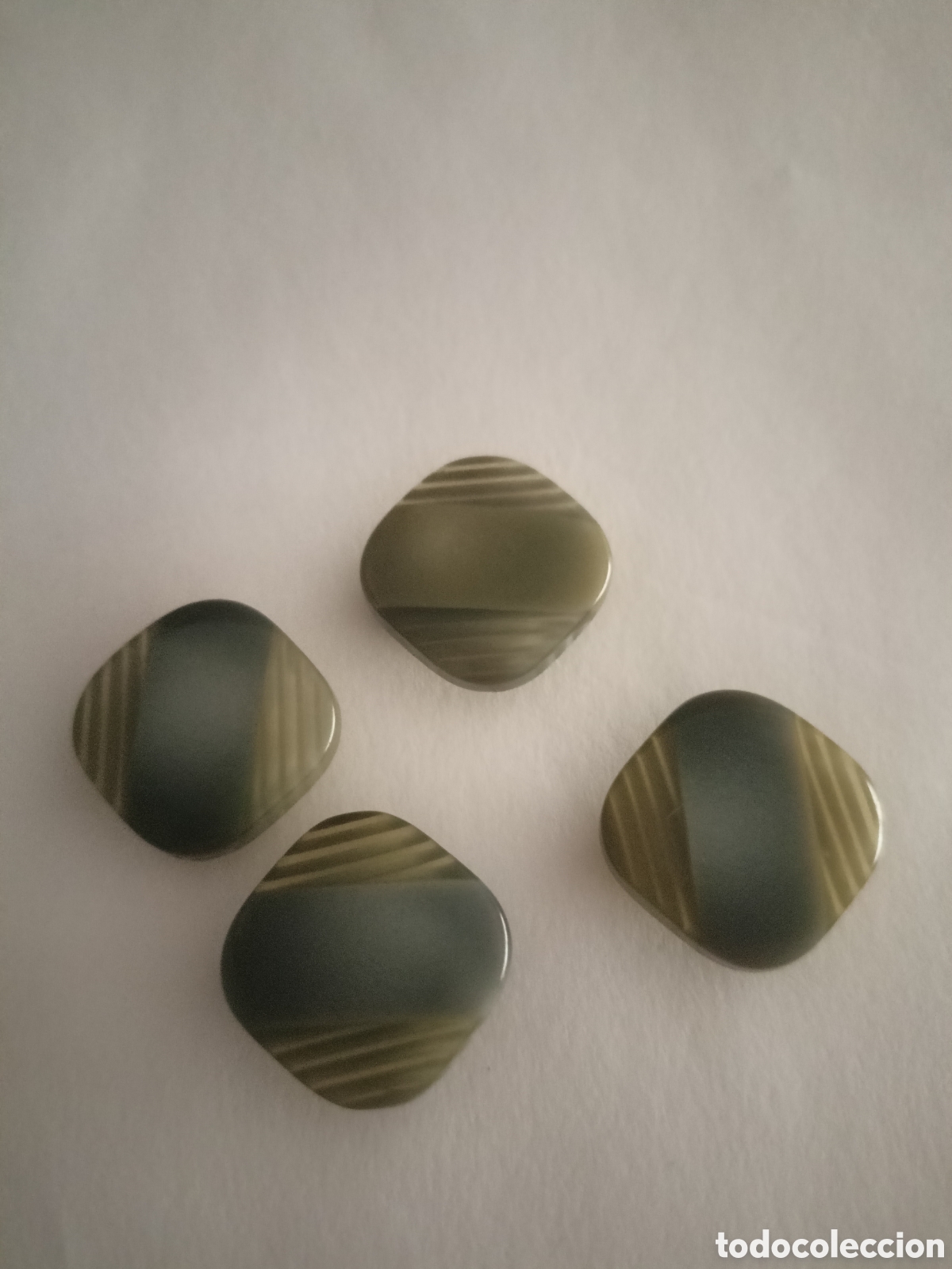 Vintage: 4 botones cuadrados verdes semi transparente vintage