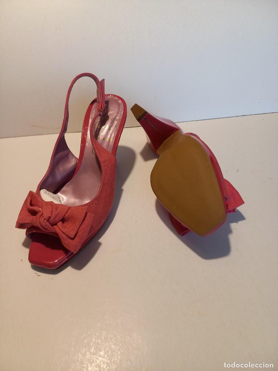 Vintage: MARAVILLOSOS ZAPATOS ARTESANALES VINTAGE EN TELA DE ANDREA MILI&Aacute;N COMOD&Iacute;SIMOS N&ordm; 37