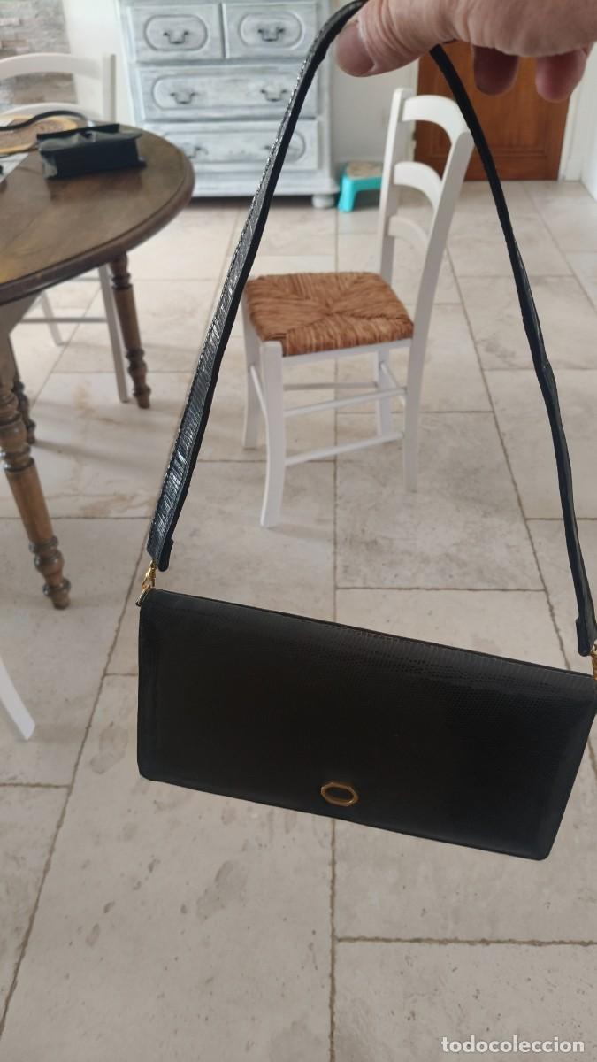 Vintage: Sac bandouli&egrave;re en peau de l&eacute;zard ann&eacute;e 80 neuf d &eacute;poque
