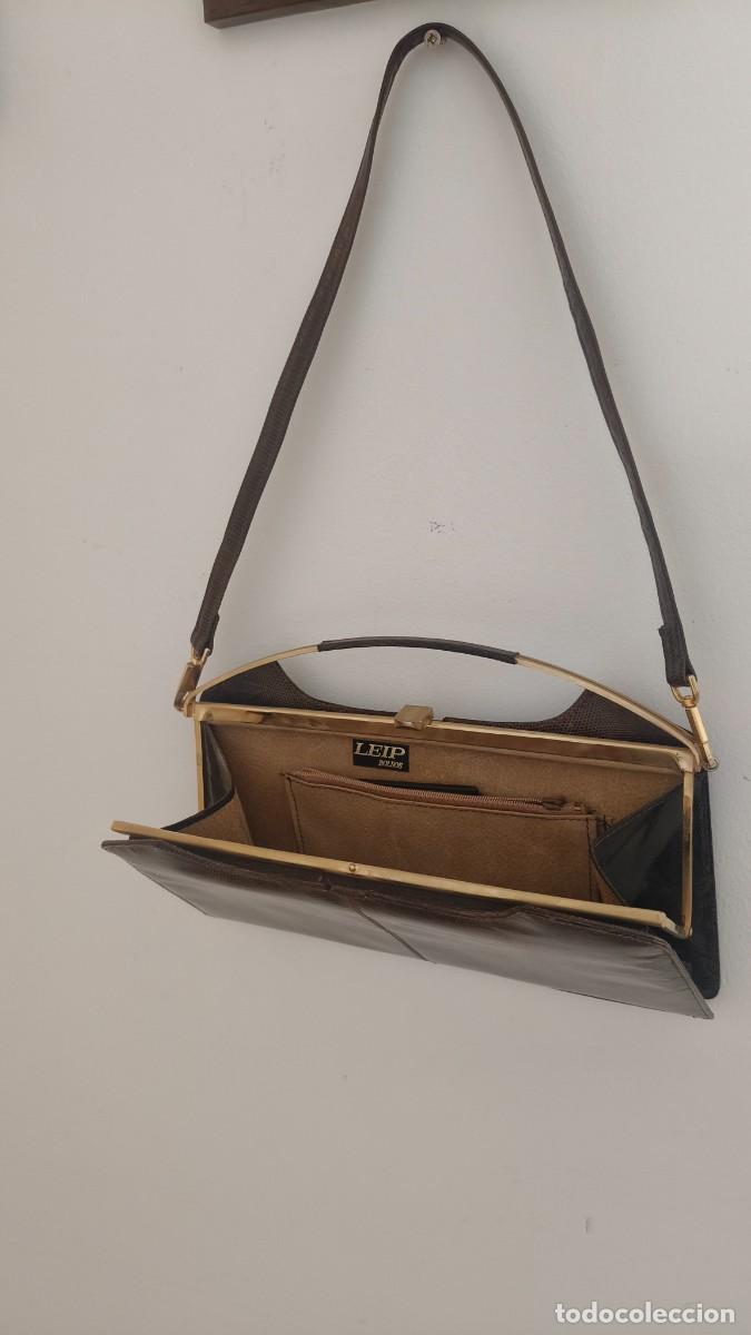 Vintage: Sac bandouli&egrave;re en peau de l&eacute;zard ann&eacute;e 60 LEIP marque espagnole et br&eacute;silienne tr&egrave;s connue