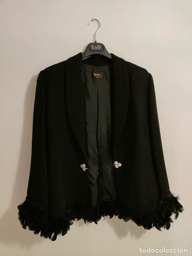 Vintage: Chaqueta de lana negra alta costura.