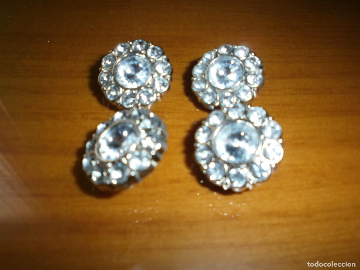 Vintage: 4 BOTONES FANTAS&Iacute;A BRILLANTES - VINTAGE