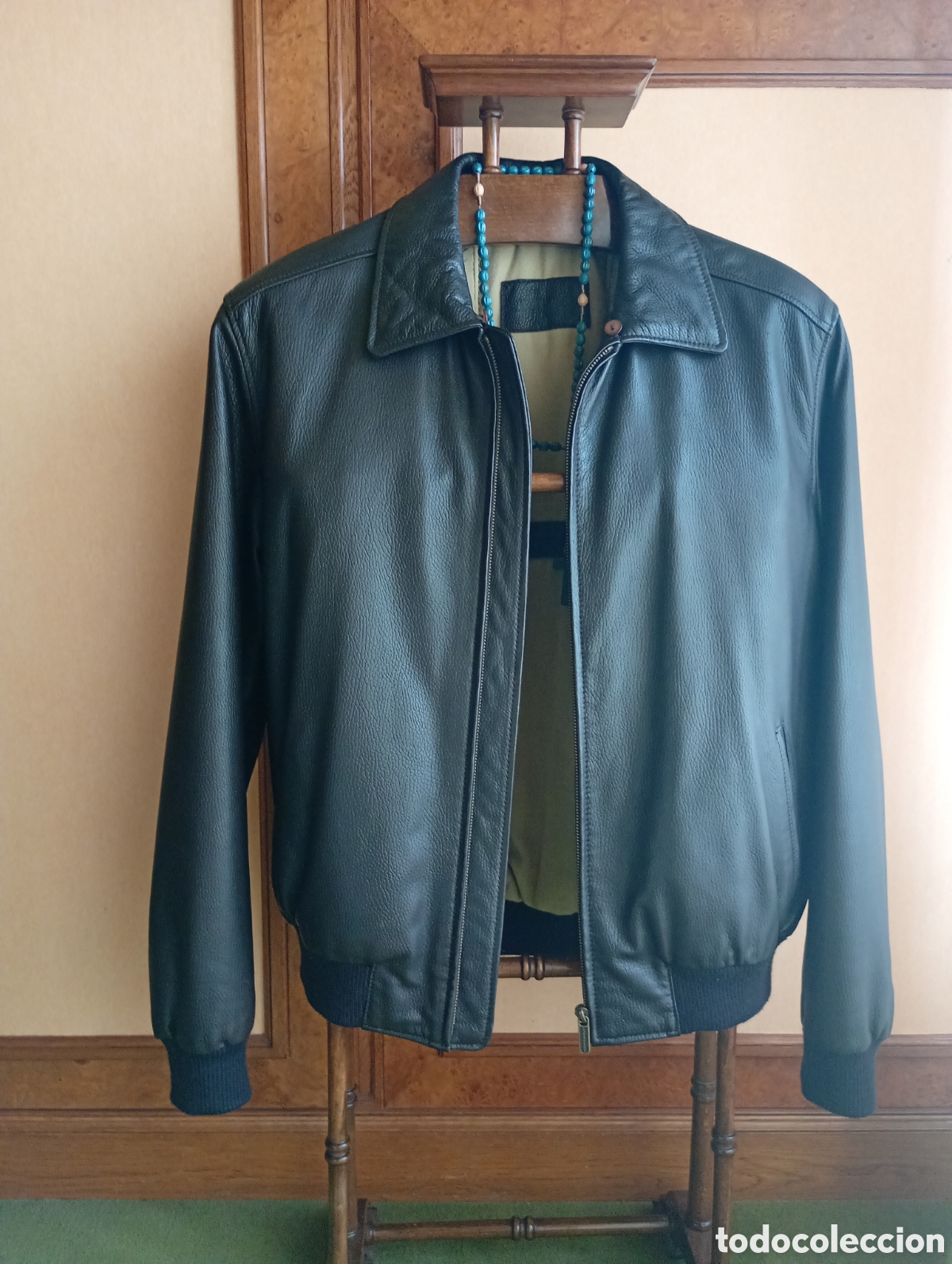Vintage: Cazadora Lottusse estilo bomber ventage color negro talla 54((XL) piel natural