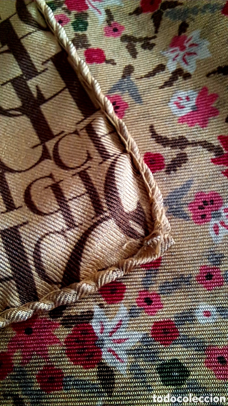Vintage: Pa&ntilde;uelo Carolina Herrera 100% seda vintage 87x87 cm