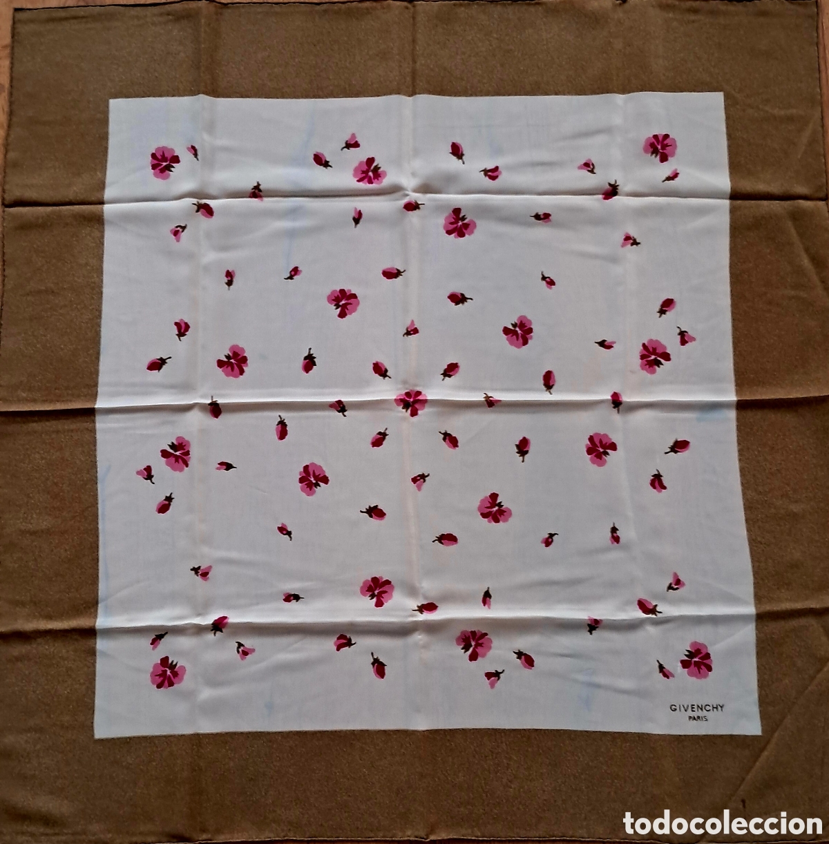 Vintage: Givenchy Paris &ndash; Pa&ntilde;uelo de seda vintage 78&times;78 cm
