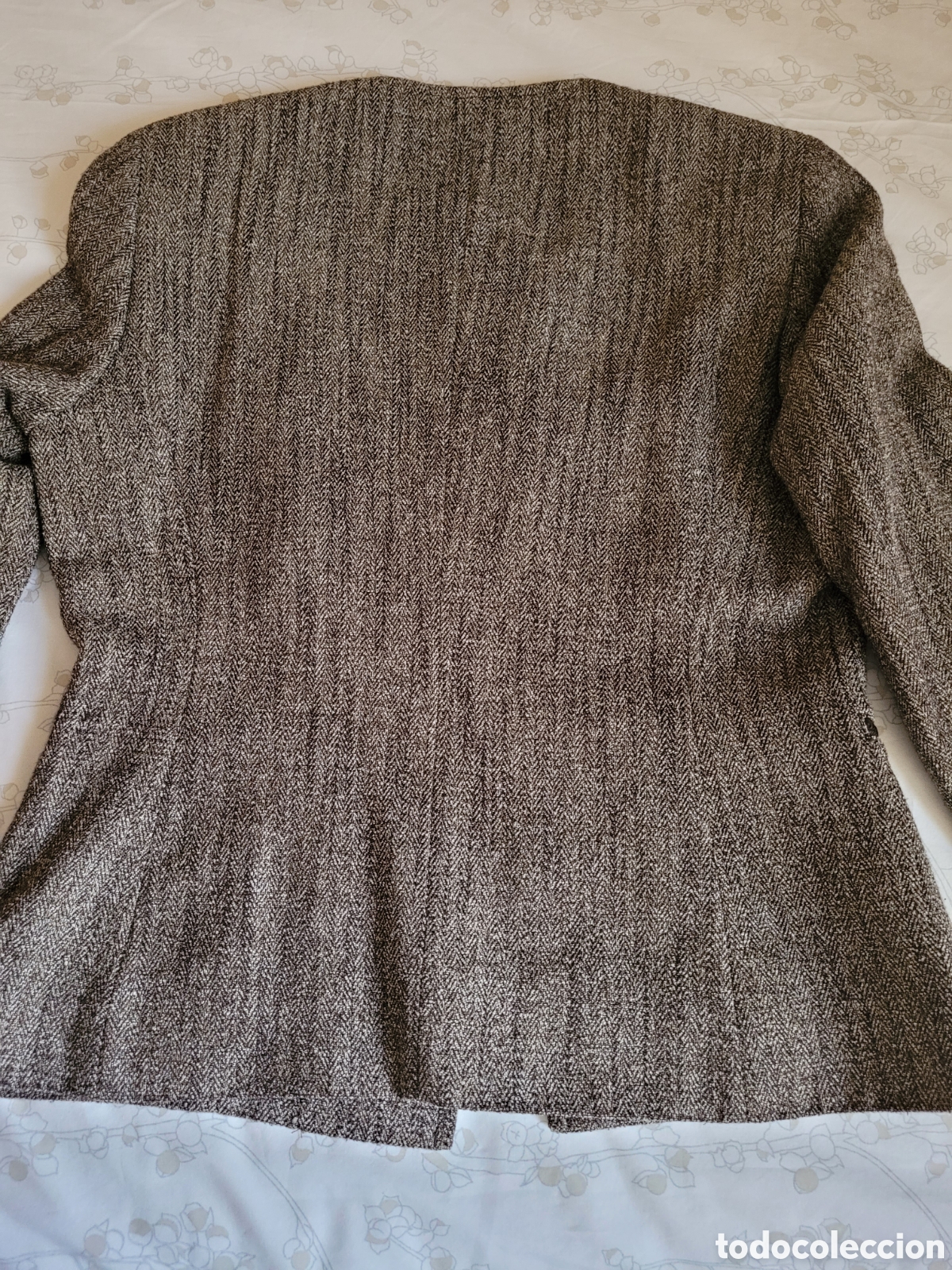 Vintage: CHAQUETA &rdquo;ADOLFO DOMINGUEZ&rdquo;, talla 42 - Foto 9
