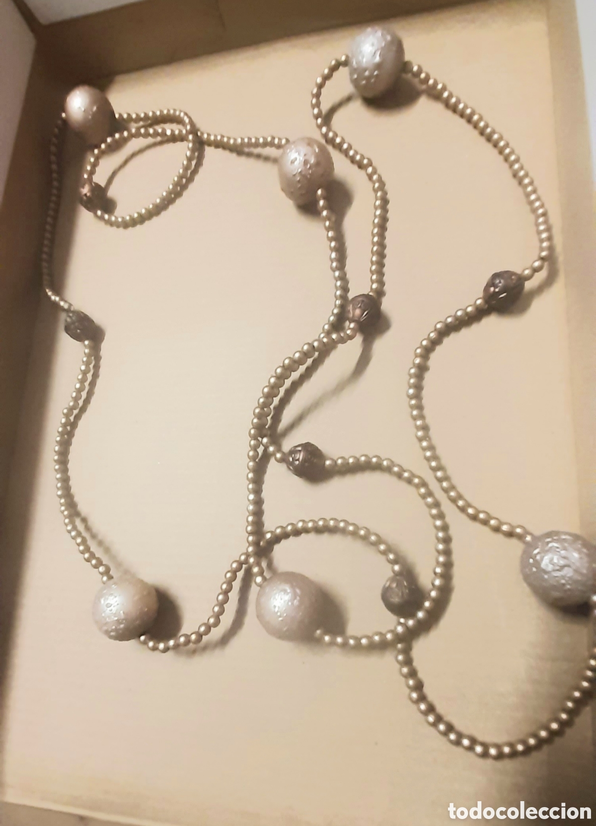Vintage: collar bolas pl&aacute;stico