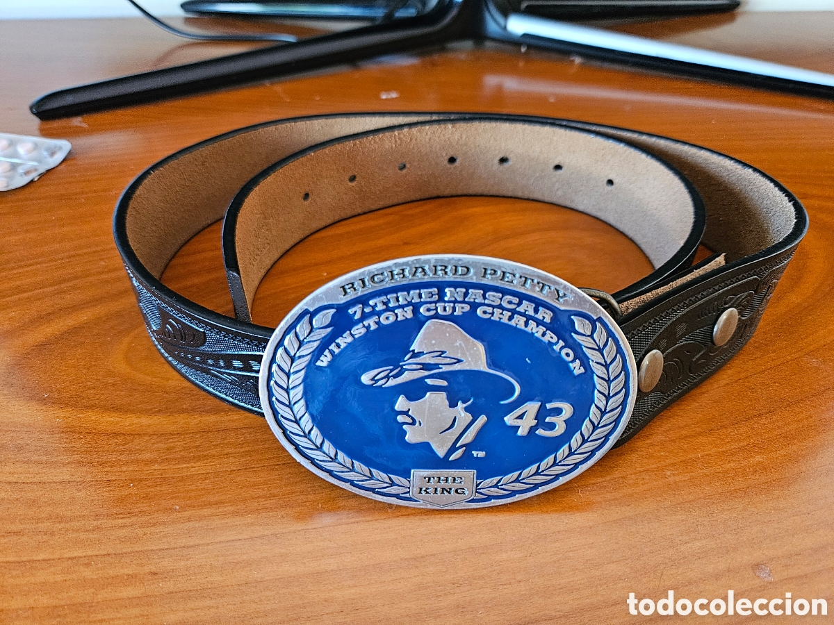 Vintage: Hebilla de cintur&oacute;n esmaltada de 1999 conmemorativa de Richard Petty,