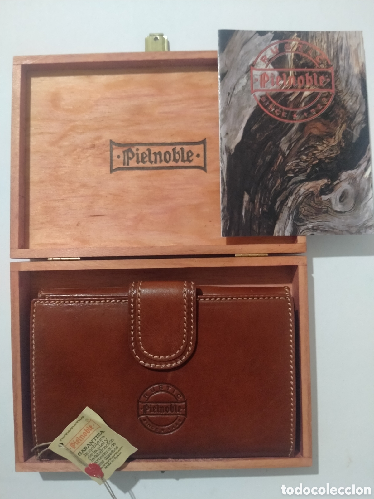Vintage: Cartera Billetero de Mujer Pielnoble Colecci&oacute;n 'Rustic' - Con Caja de Madera y Garant&iacute;a Original.