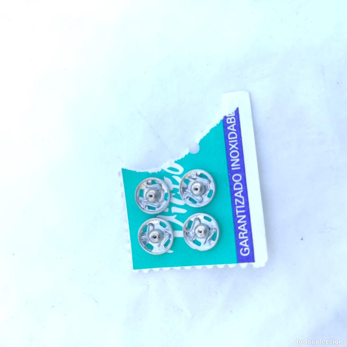 Vintage: BLISTER CORCHETES - VICTORIA - 4 x 4,5 cm