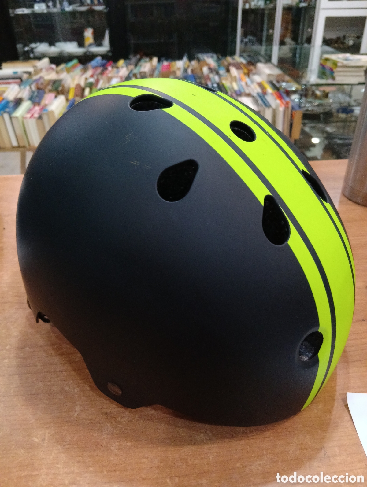 Vintage: Casco de ciclismo y patinete infantil B&iexcl;Twin Teen 500