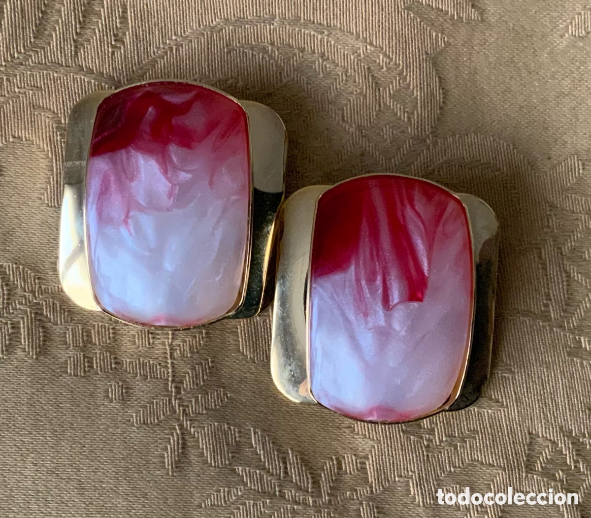 Vintage: PENDIENTES A&Ntilde;OS 80 METAL DORADO Y NACARADOS