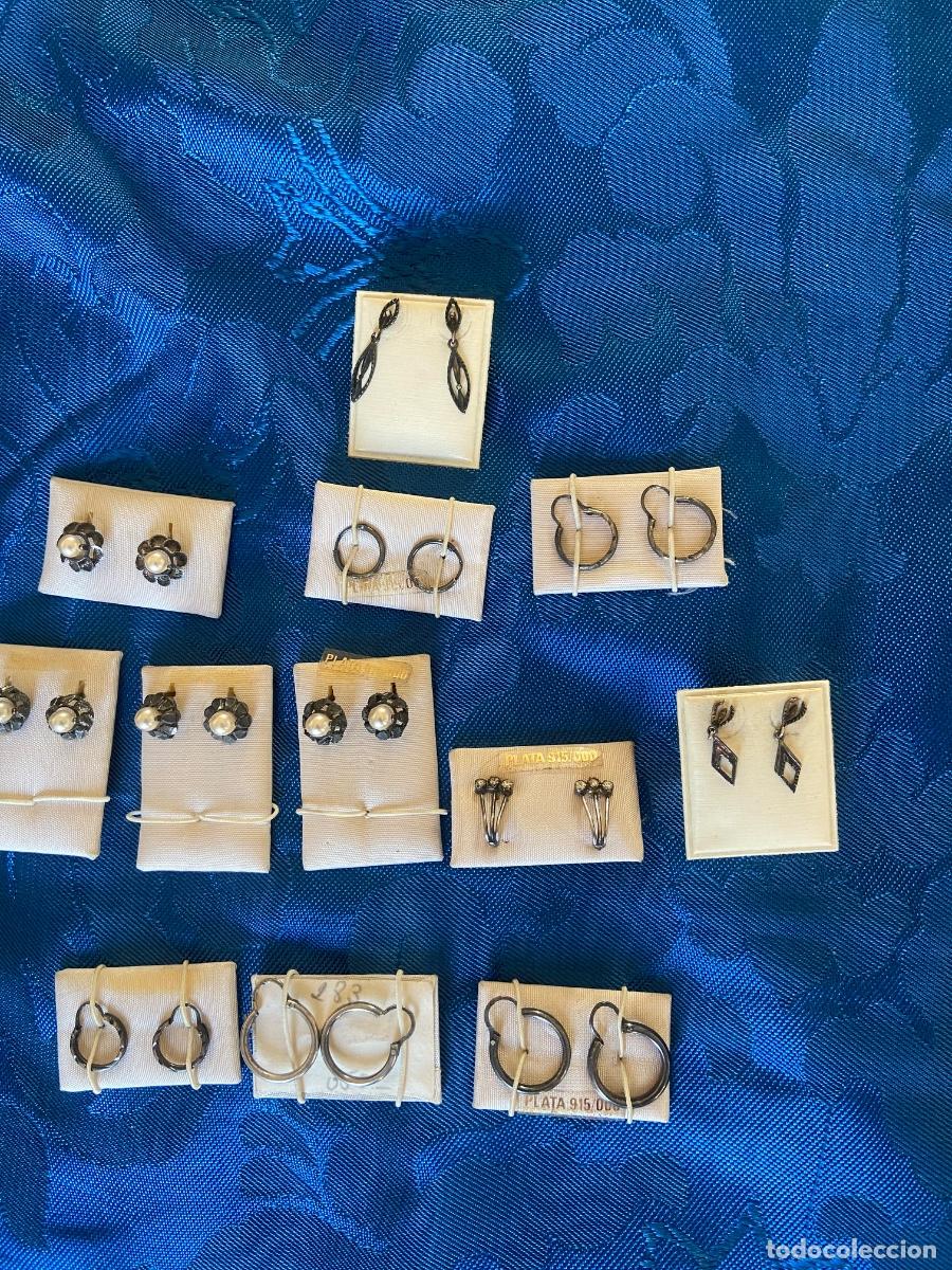 Vintage: 12 PEQUE&Ntilde;OS PARES DE PENDIENTES DE PLATA. - Foto 2