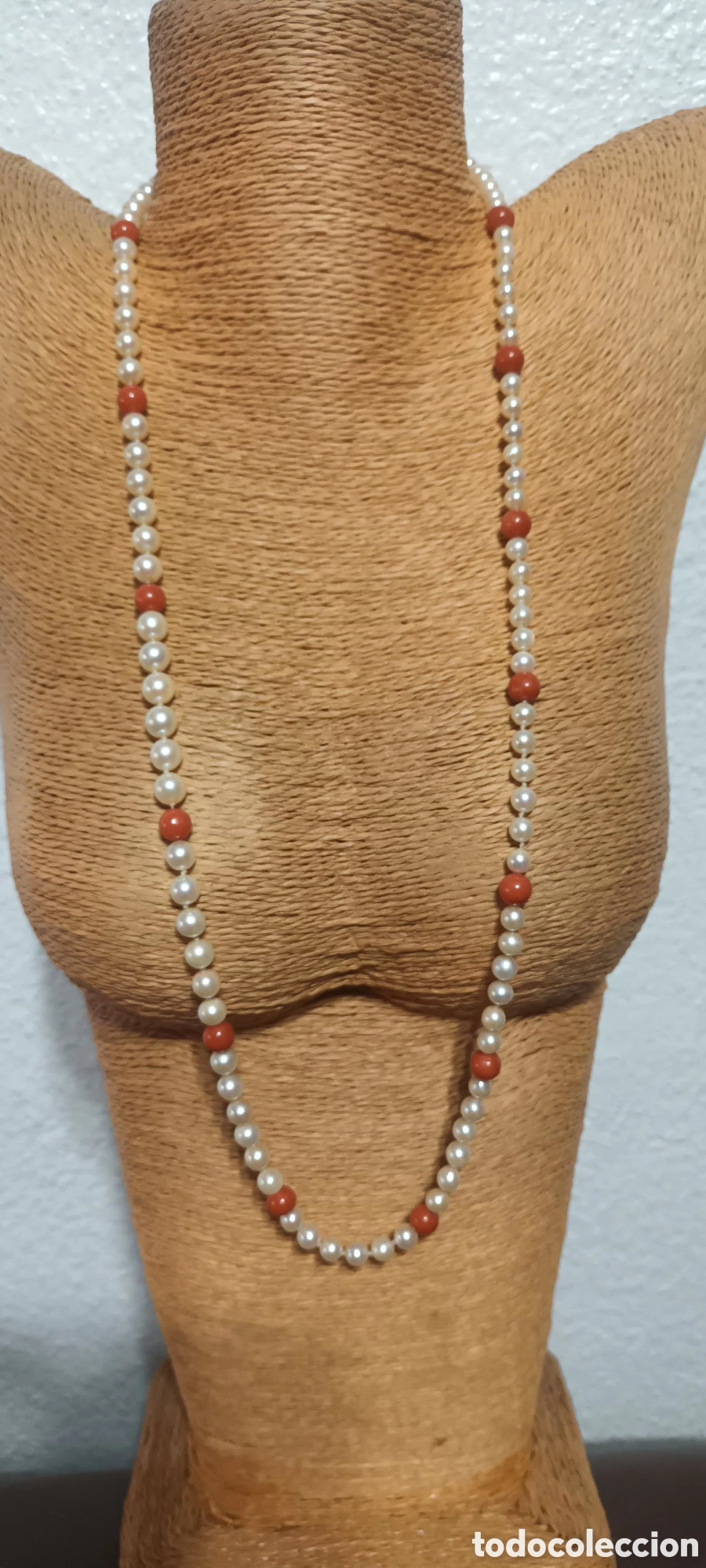 Vintage: Collar de perlas cultivadas y coral