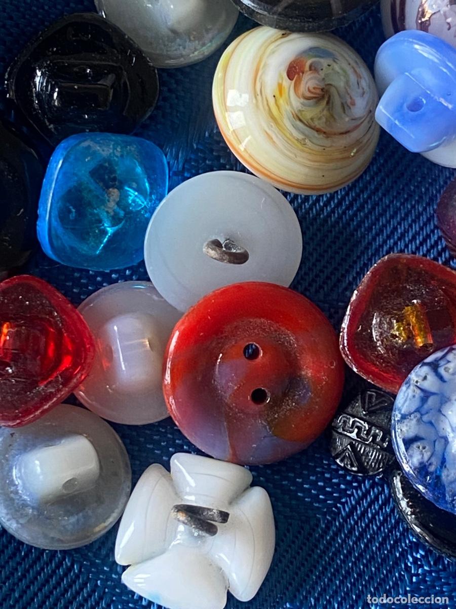 Vintage: M&Aacute;S DE 70 BOTONES DE CRISTAL ANTIGUOS - Foto 5