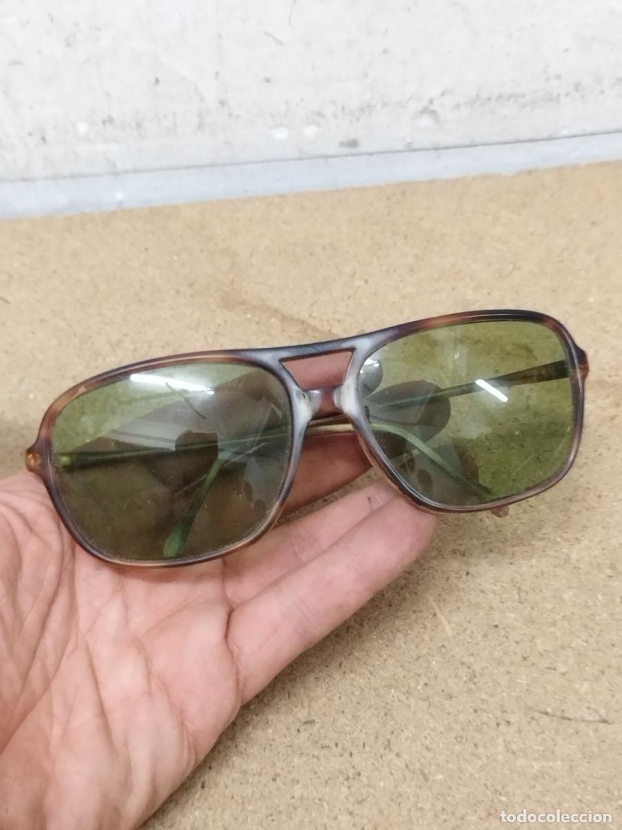 Vintage: Antiguas gafas de sol tipo aviador, vintage.