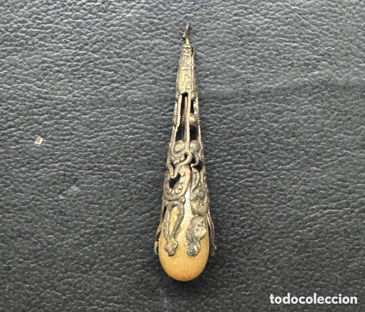 Vintage: Filigrana / colgante de l&aacute;grima alargada. A&ntilde;os 30. Art Deco tard&iacute;o estilo orientalista