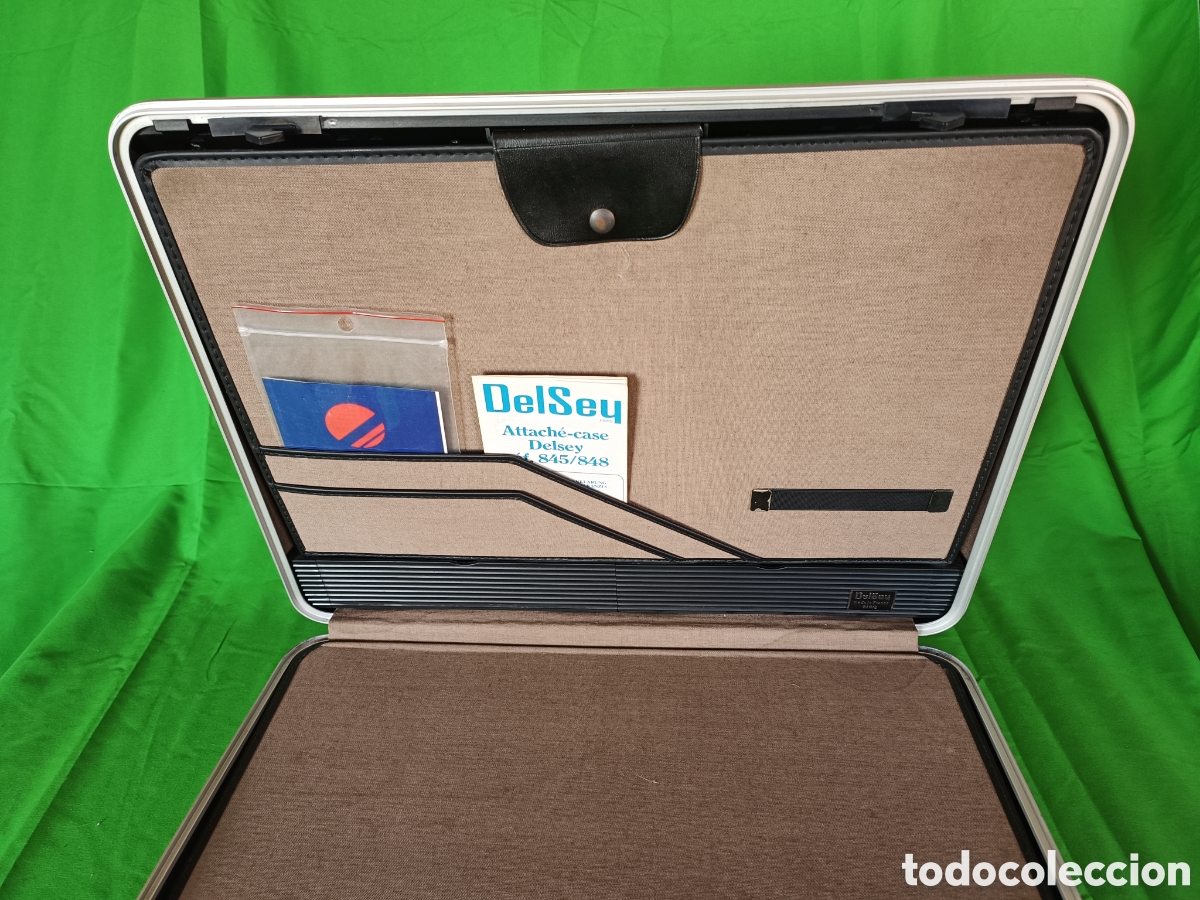 Vintage: Delsey attach&eacute; case complete set - Foto 3