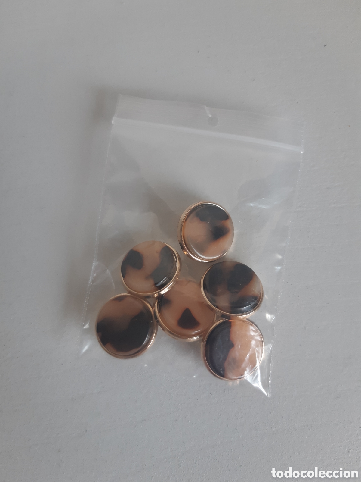 Vintage: 6 Botones metal y carey sint&eacute;tico para c&aacute;rdigan o camisa